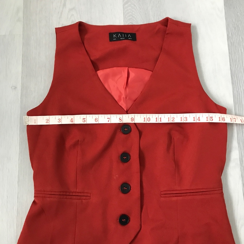 KAIIA ASOS RED TAILORED VEST BUTTON V NECK WOMENS 4 - Picture 4 of 7